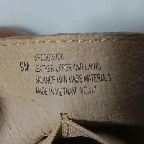 Sofft ladies leather slip  on Oxford. Size 9 - Picture 9 of 10